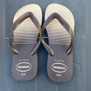 Havaianas Brown Flip Flops in Size 8